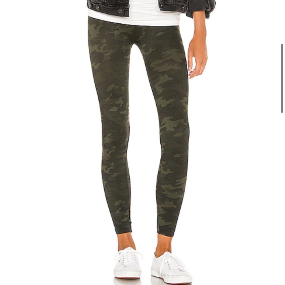 Spanx look at me now green camo legging